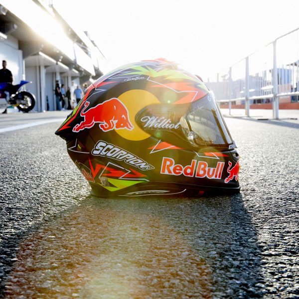 Casco de Dani Holgado